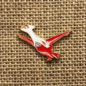POKÉMON Enamel Collectors Pin - Latias